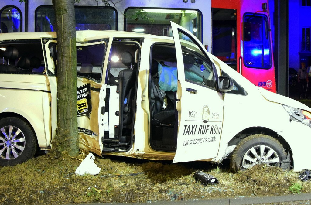 VU PKW Strab Koeln Niehl Amsterdamerstr Friedrich Karlstr P038.JPG - Miklos Laubert